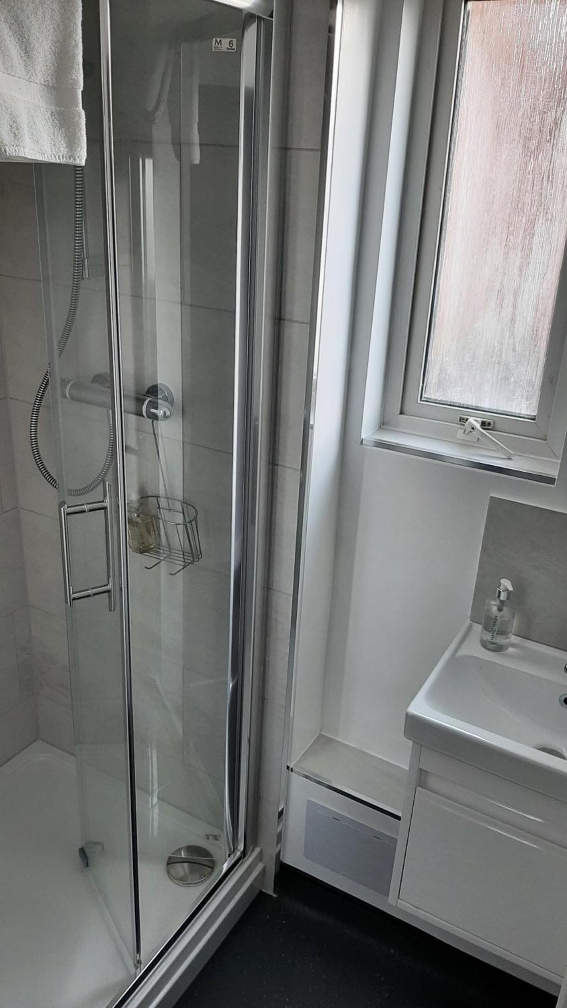 The Sportsview Guest House Оксфорд Стая снимка